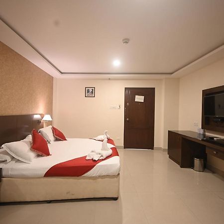 Hotel Bhagavath Gardens Chengannur Exterior photo